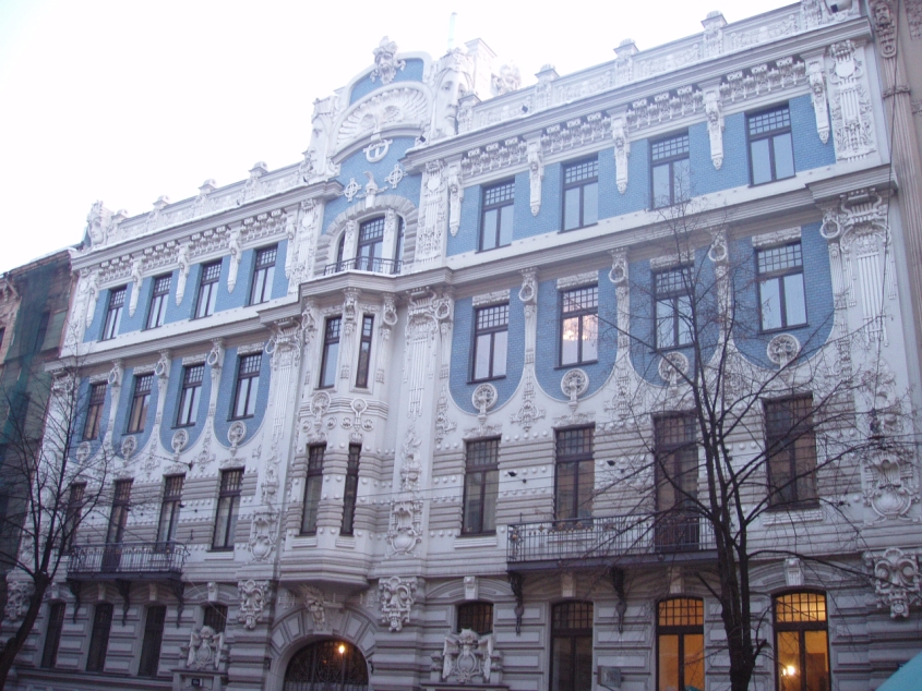 Art Nouveau